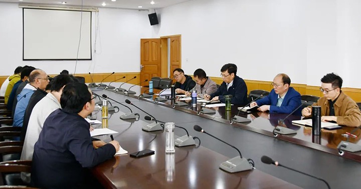 云煤（云鼎国际4118welcome）集团党委副书记、总司理高建嵩一行到云维集团督导调研
