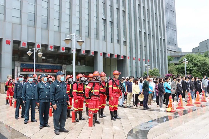 总结反思促提升，谋划安排再发力——记集团2022年度总部办公大楼火灾事故应急演练