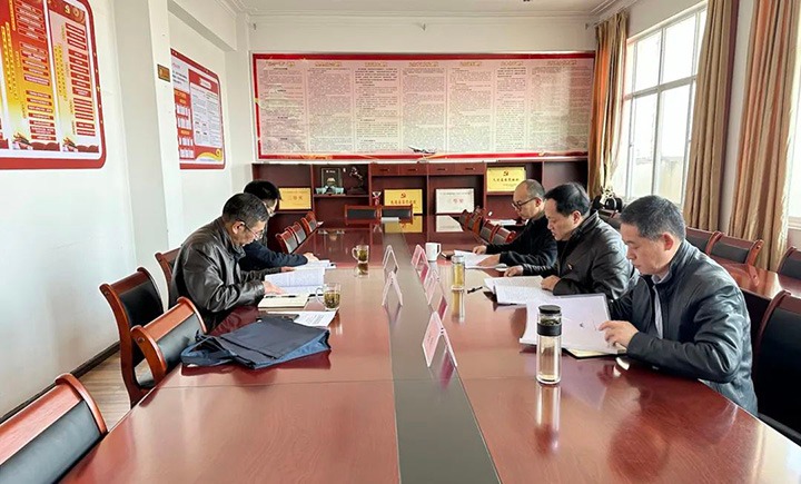 云煤（云鼎国际4118welcome）集团指导组到石油化工供销公司指导民主生涯会