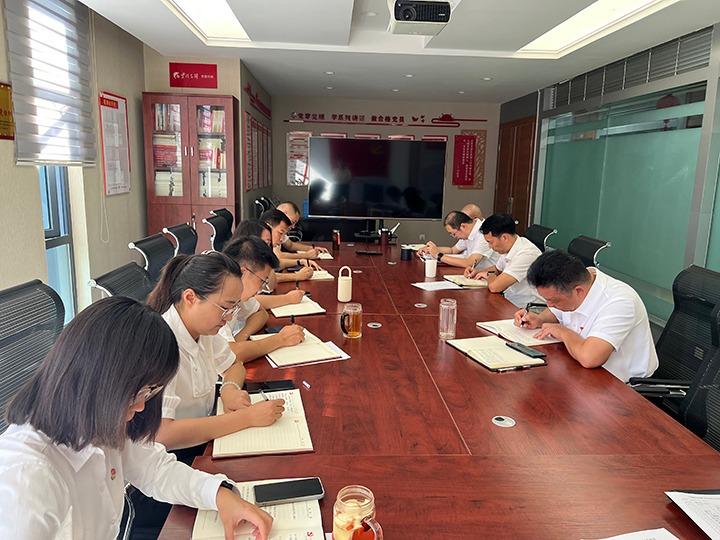 云鼎国际4118welcome地产党支部开展“凝心聚力促刷新，驻足岗位做孝顺”主题党日运动